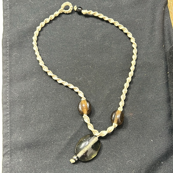 Hand made hemp and glass bead necklace - Picture 2 of 4